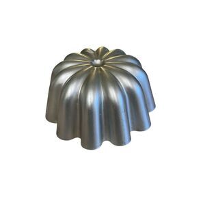 Vintage Mirro aluminum mold